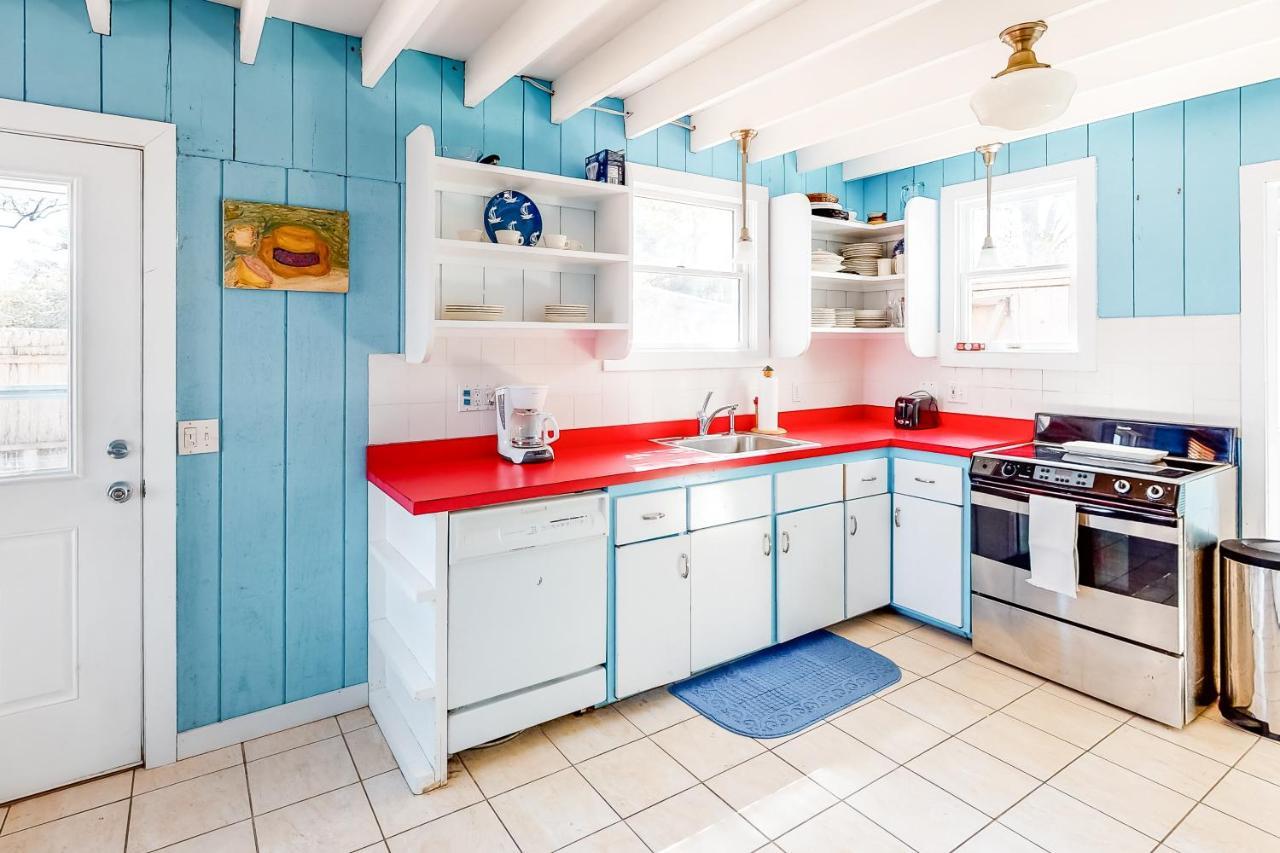 Surfside Retreat On Champlain Street Apartment Ocean Bay Park ภายนอก รูปภาพ