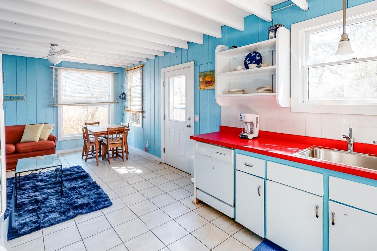 Surfside Retreat On Champlain Street Apartment Ocean Bay Park ภายนอก รูปภาพ